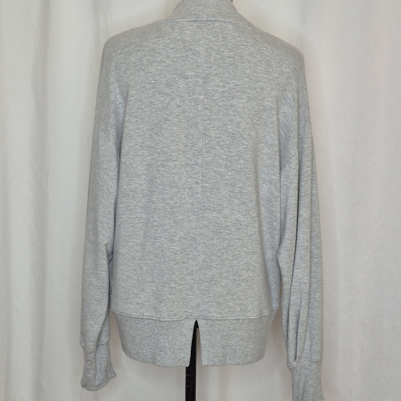 Athleta Appolo Crewneck Plush Nirvana Sweatshirt Hidden Pleat Pockets - Size M - Picture 7 of 15